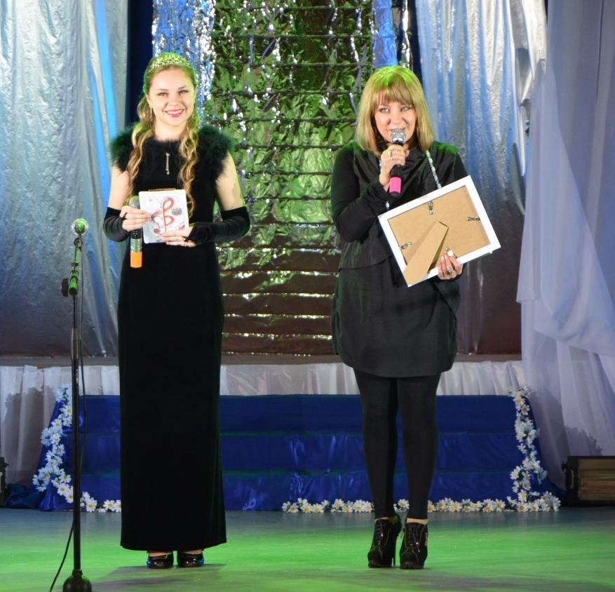 «Обличчям» мiжнародного фестивалю  стала студiйка нетiшинського «Вернiсажу»